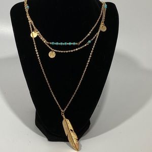 3 Layer Feather Necklace In Gold Tone